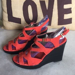 Aerosoles wedge sandals. Color coral reef. size 8